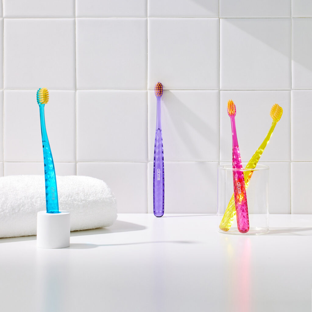 アトミ コンパクト歯ブラシの商品写真